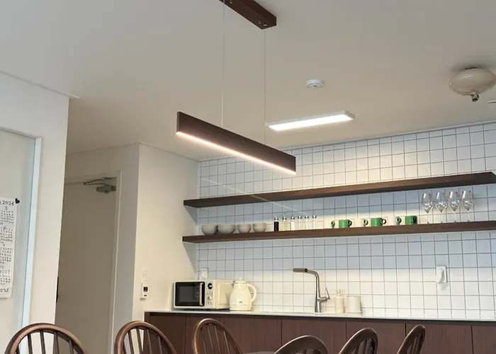 Harry 부산역 1분 이재모피자 옆 Hostel Busan